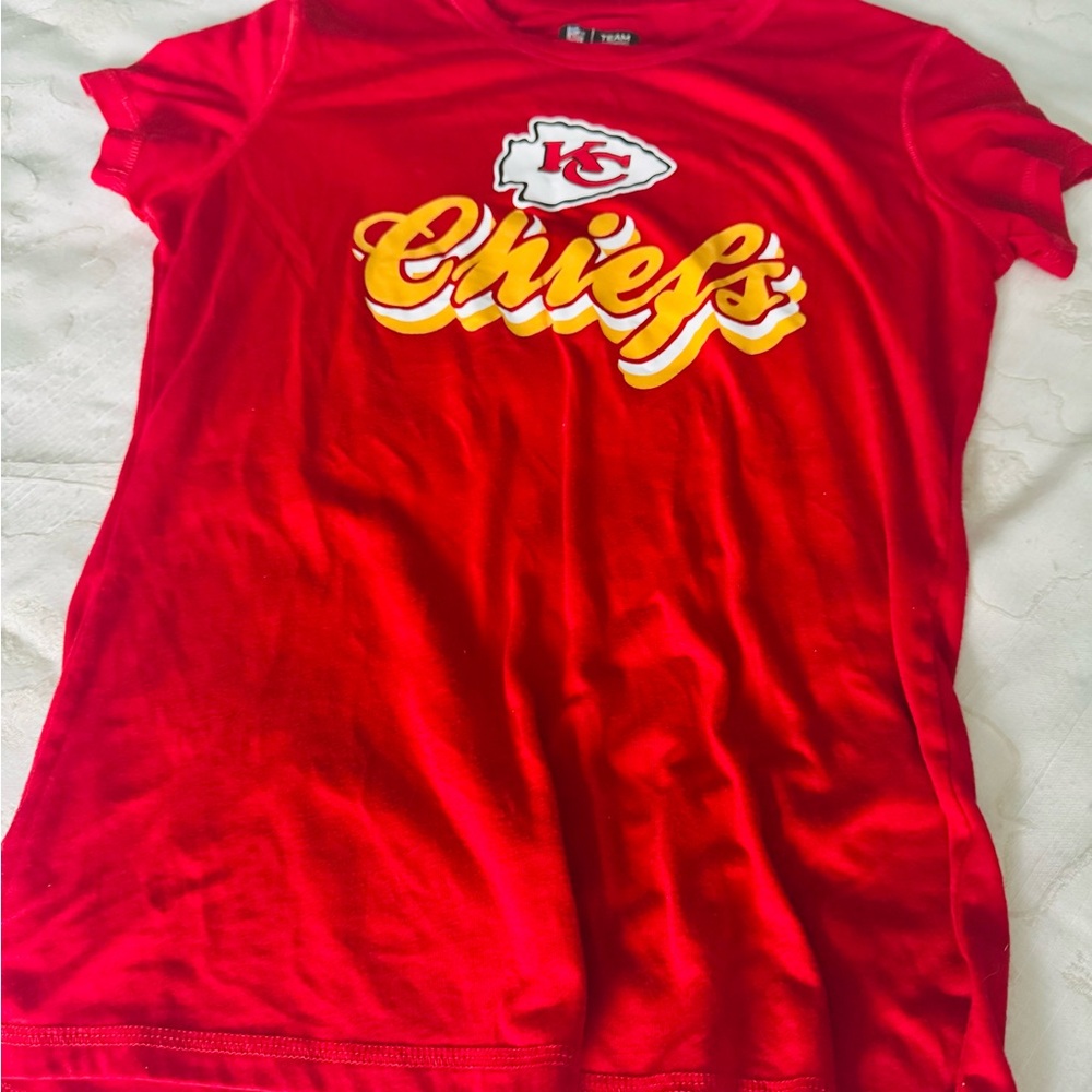 NFL Red Kansas City Chiefs Short Sleeve Tee - Picture 5 of 5